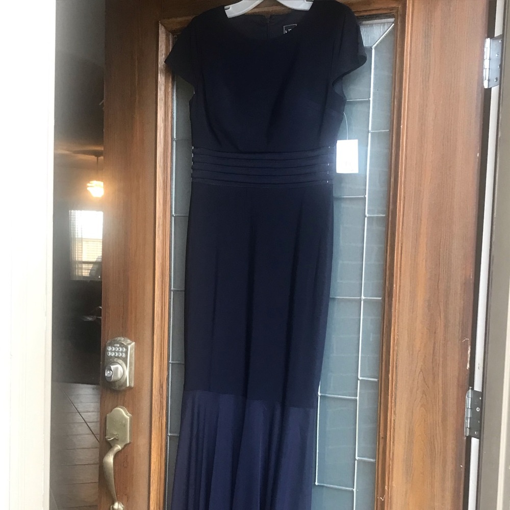 David’s Bridal Class/Style evening gown.